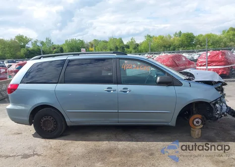 2005 Toyota Sienna Le z USA, uszkodzony, nr VIN 5TDZA23C35S314137